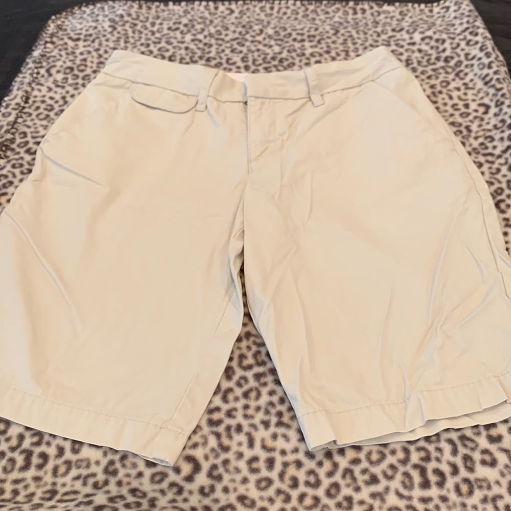 Womens Bermuda shorts